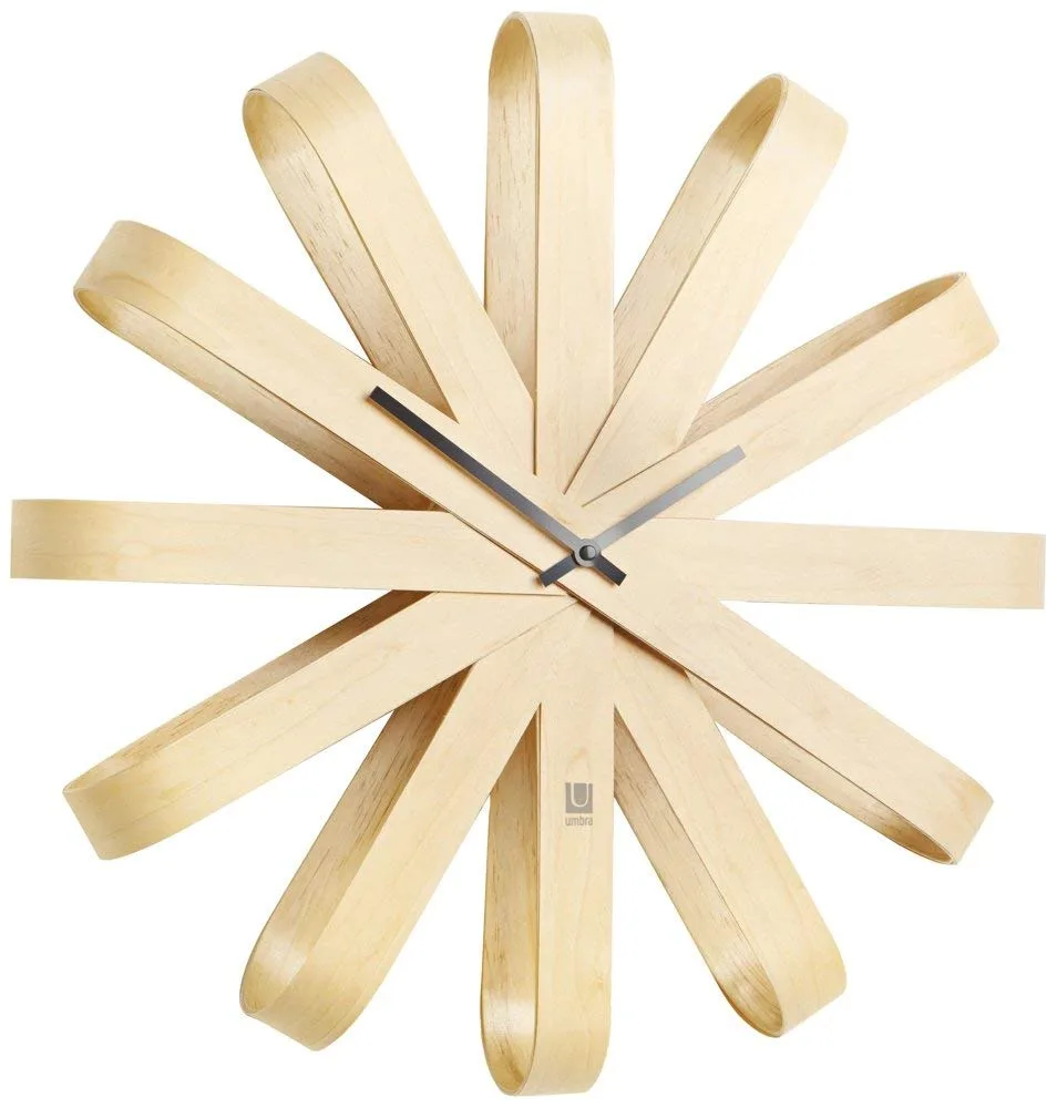 Umbra띠Circle wood wall clock image 3